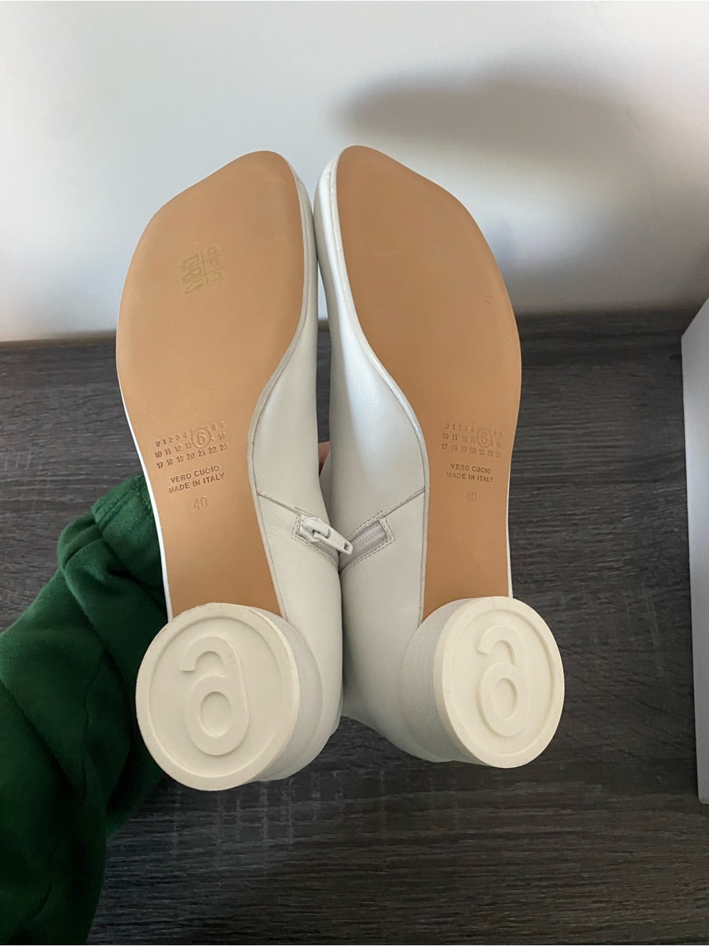 Maison Martin Margiela White Leather Ankle Booties - Picture 8 of 8